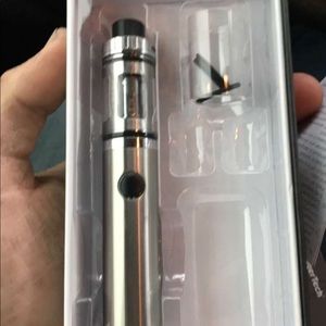 Meet your Posher, Garrett